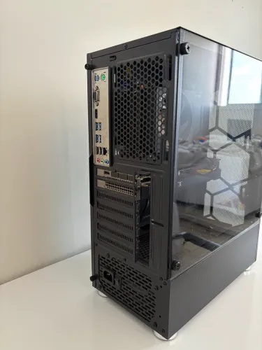 PC GAMER GEFORCE RTX 3060  PROCESSADOR AMD RYZEN 7