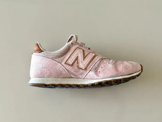 Tênis New Balance 373 Rose N36