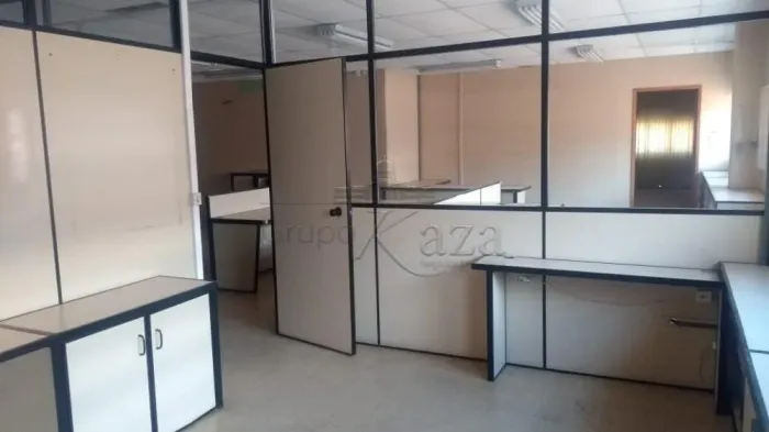 Comercial Prédio em São José dos Campos