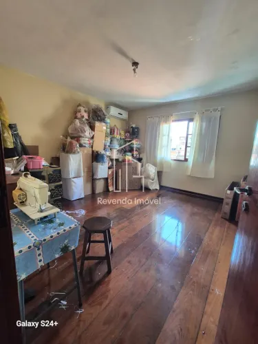Imperdível: Casa à venda em São Paulo-SP, no bairro Jardim Modelo, com 4 quartos, 1 suíte,