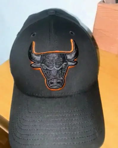Bone bulls new era black original