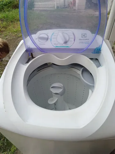 Máquina lavaroupas Electrolux 8kg