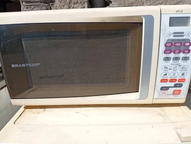 Microondas Eletrolux 31l