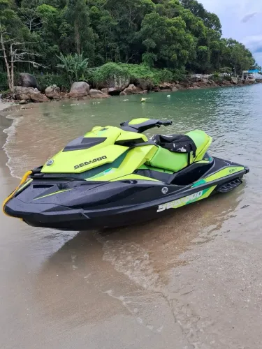 JET SKI SEA DOO GTI 155 SE WAKE
