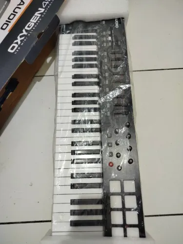 Teclado controlador M-Audio
