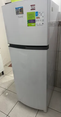 Geladeira Frost Free 333L 127V