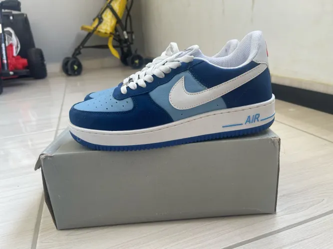 Tênis Nike Air Force