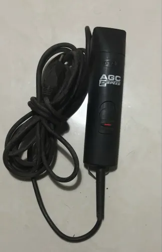 Máquina Tosa Andis AGC 2 Speed
