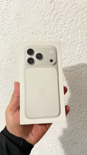 iPhone 17 pro 512gb