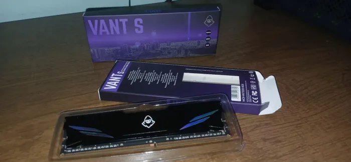 Kit Memória RAM Mancer Vant S 16GB (2x8GB) DDR4 3200MHz - Nunca Usada
