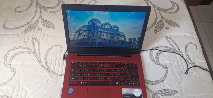 Vendo Notebook positivo