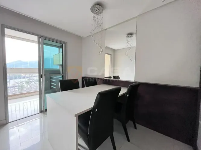 Apartamento de 65m² com Armários Planejados à Venda ao Lado do Shopping Montserrat