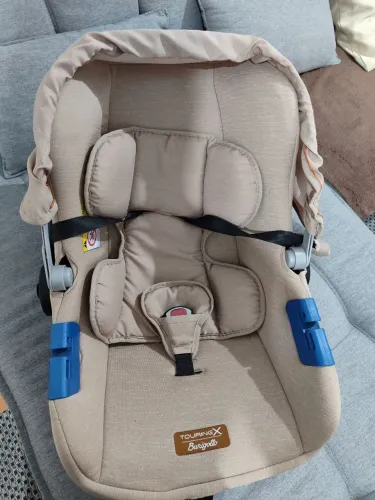 Bebê conforto burigotto