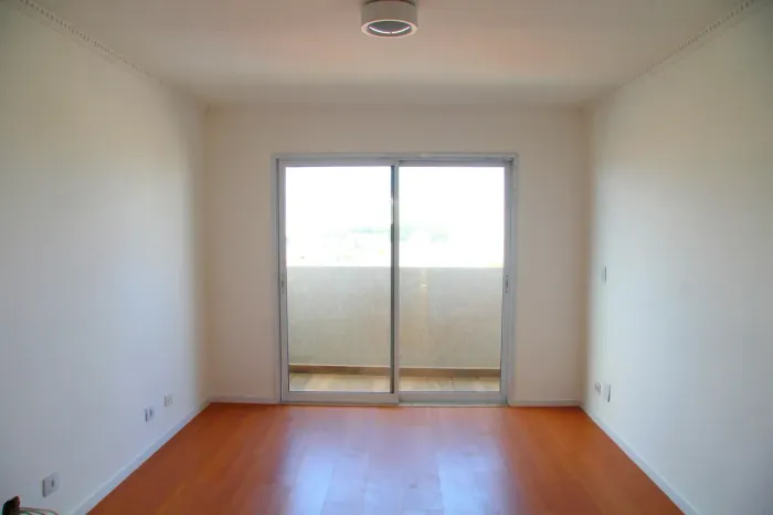 Apartamento com 2 Quarto(s) e 2 banheiro(s) para Alugar, 76 m² por R$ 2580 / Mês