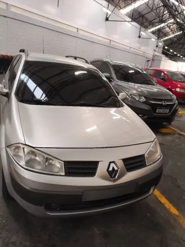 Renault Megane Grand Tour Dynam. Hi-flex 1.6 16V 2009