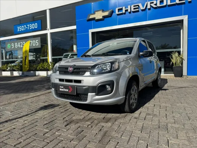Fiat Uno Attractive 1.0 EVO Fire Flex 8V 5P 2021