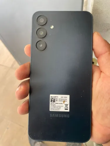 Vende-se celular seminário novo samsung A16
