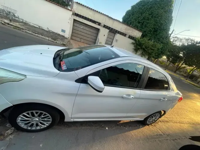Ford KA+ Sedan 1.5 16V Flex 4P 2017