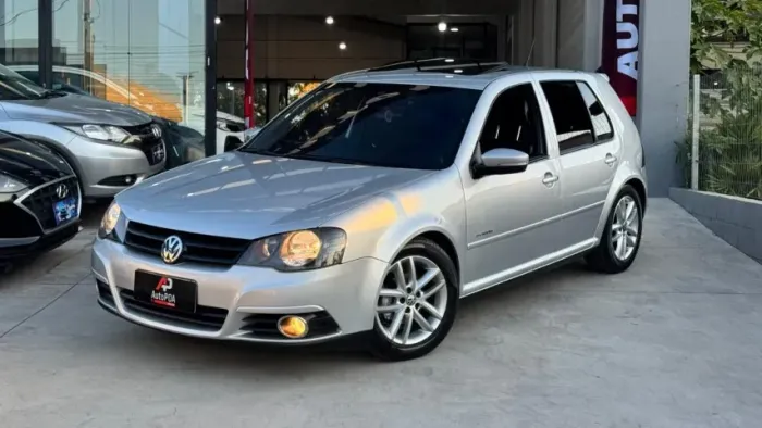 Volkswagen Golf Sportline 1.6 MI Total Flex 8V 4P 2014