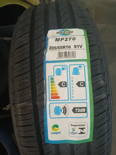 205/55-16 Pneu de carro original importado 