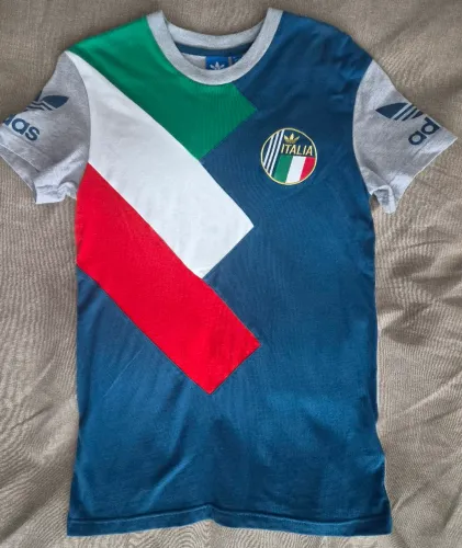 Camiseta Adidas Originals Italia