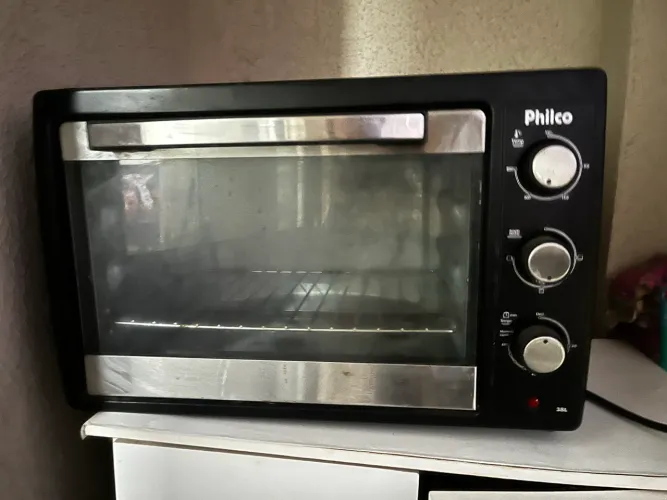 Forno e churrasqueira elétrica