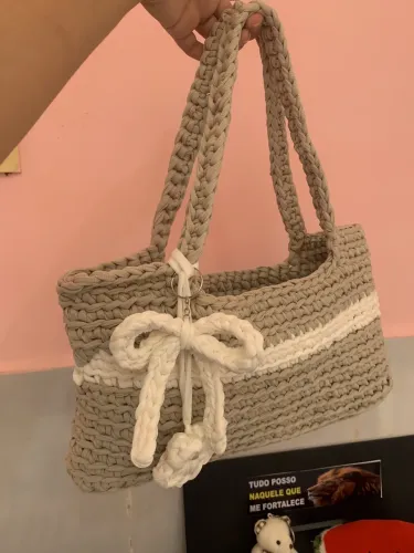 BOLSAS DE CROCHÊ ARTESANAL EM FIO DE MALHA - FEITA À MÃO, A PARTIR DE R$ 70