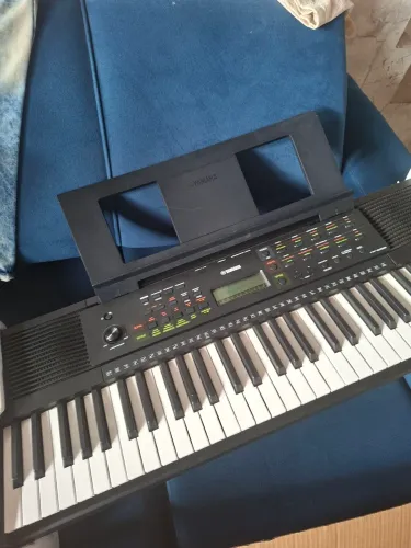 Teclado yamaha
