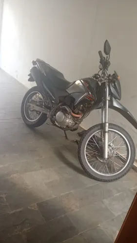 VENDE -SE MOTO BROS 150 IMPERDÍVEL 