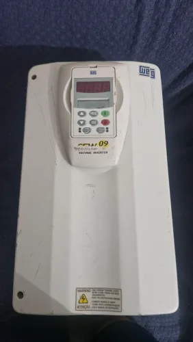 Inversor de frequência CFW09 220V 45A 15cv
