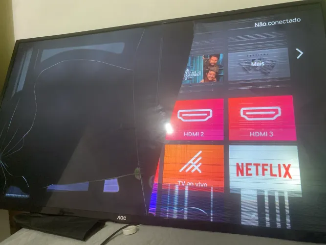 Smart tv roku 43 polegadas com tela quebrada