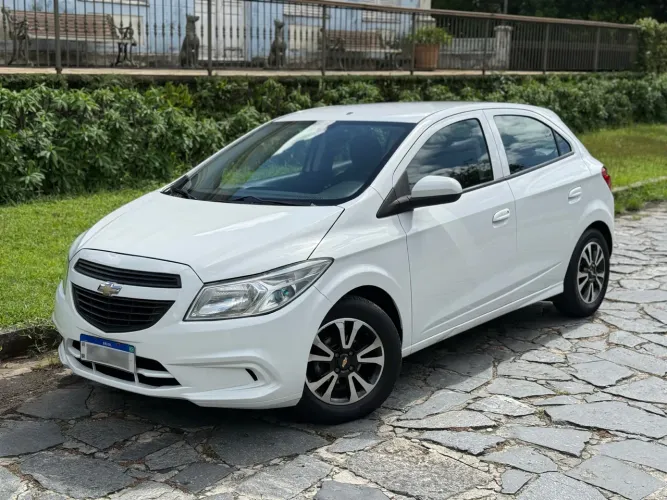 Chevrolet Onix JOY Hatch 1.0 8V Flex Mec. 4P 2018