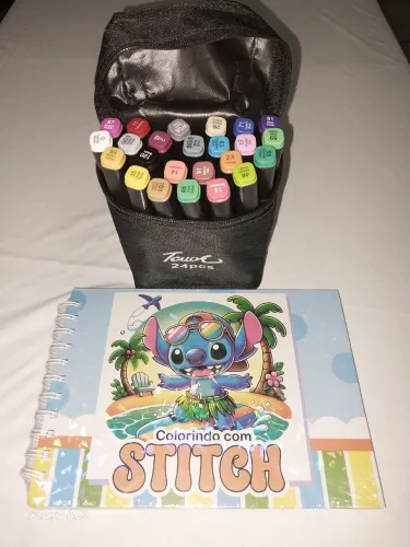 Kit livro para colorir + canetinhas