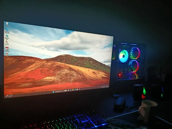 Vendo xeon 2695 v4 montado recentemente 