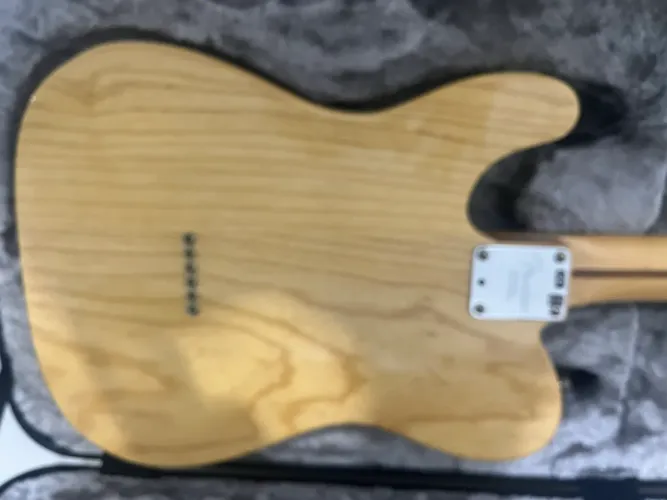 Guitarra Fender Telecaster profissional 