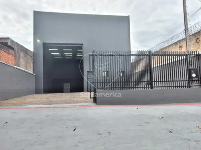 Barracão com pé direito alto para alugar na Zona Norte de Londrina