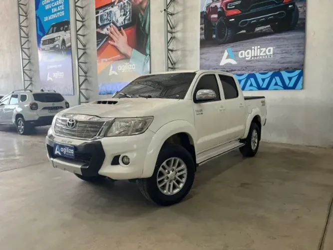 Toyota Hilux CD SRV D4-d 4X4 3.0 TDI Diesel AUT 2015