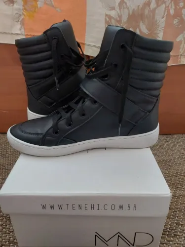 Tenis feminino preto 38