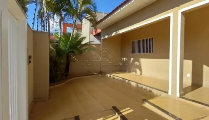 Casa Padrão em São José do Rio Preto