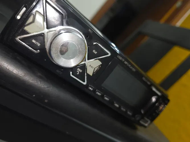 Som automotivo Rádio Roadstar RS-2714BR