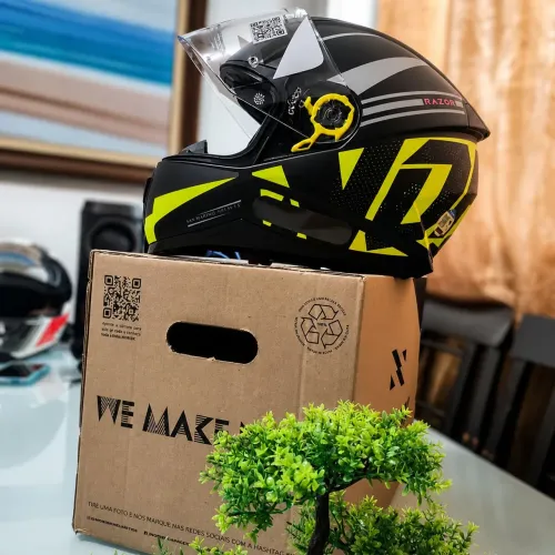 Capacete Norisk Razor Preto Fosco Amarelo Neon