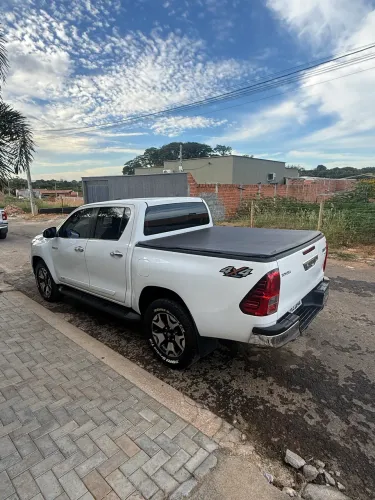 Toyota Hilux CD SRX 4X4 2.8 TDI 16V Diesel Aut. 2018