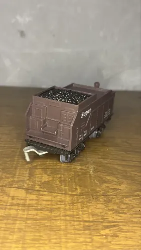 Locomotiva de brinquedo a pilha