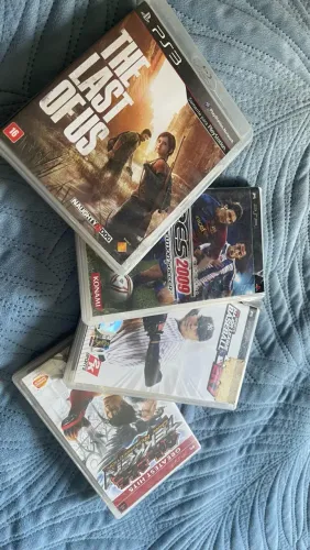 Lote com 4 Jogos Originais PS3 e PSP - The Last of Us, Tekken e PES