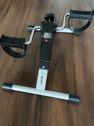 Mini bicicleta ergônometrica dobrável com Display digital - WCT Fitness