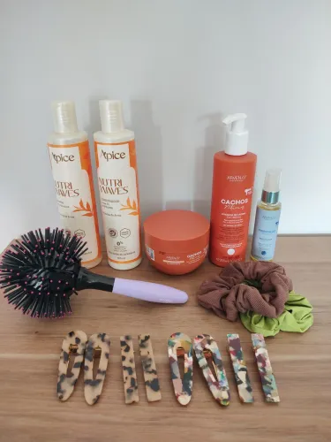 Kit para cabelos cacheados ou ondulados 
