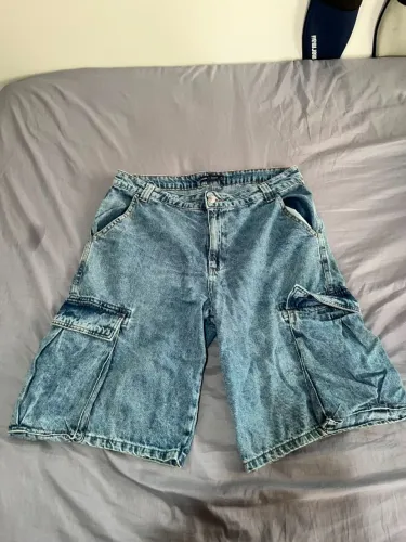Bermuda Jeans Cargo Pool Jeans azul - tamanho 44 - baggy