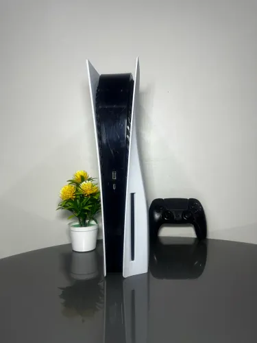 PS5 Leitor de Disco com Controle Preto + EA 26, GTA 5, Spider-Man e Cabos
