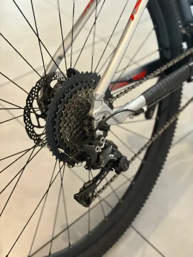 Bicicleta bike Mtb aro 29 Moutain bike 