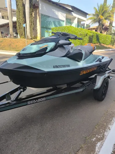 Jet Ski SEADOO wake 170 Hp
